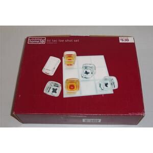 NIB Tic Tac Toe Drinking Game Shot Glass Set Classic Home -0214T03